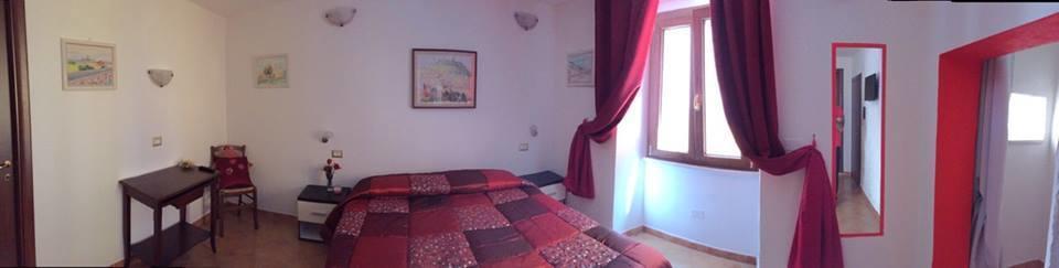 Ada'S Guest House بوسا الغرفة الصورة