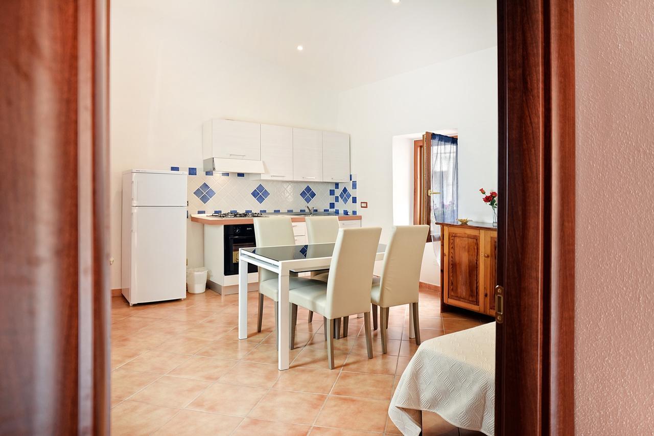 Ada'S Guest House بوسا المظهر الخارجي الصورة