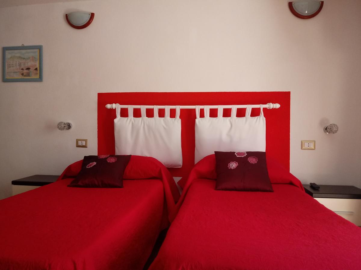 Ada'S Guest House بوسا المظهر الخارجي الصورة
